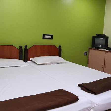 Vani Lodge Visakhapatnam Dış mekan fotoğraf